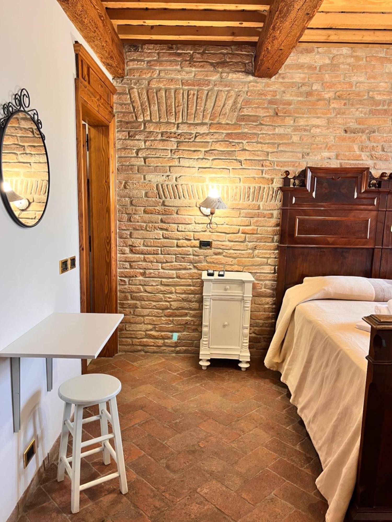 Locanda Corte Arcangeli フェラーラ エクステリア 写真