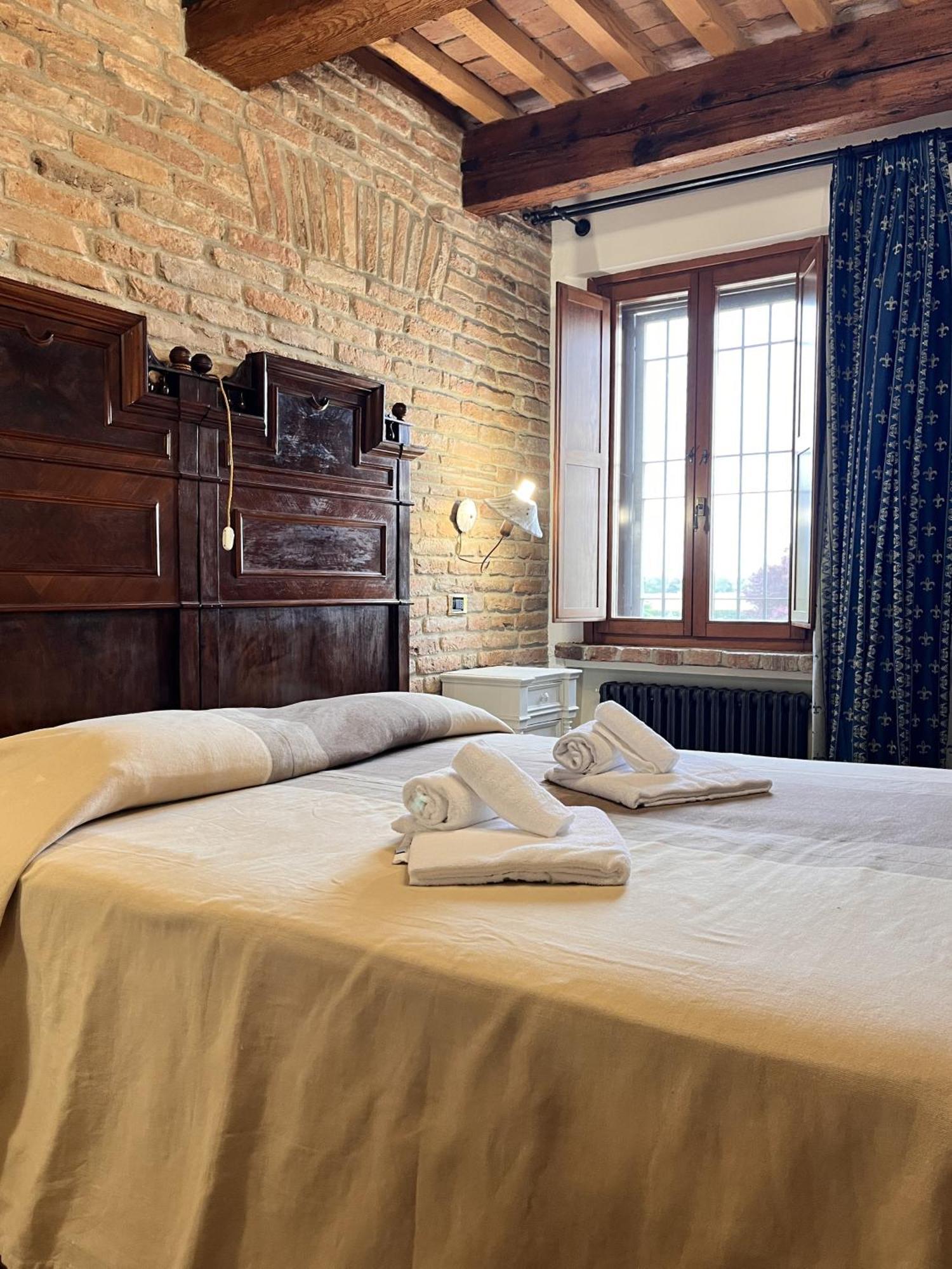 Locanda Corte Arcangeli フェラーラ エクステリア 写真