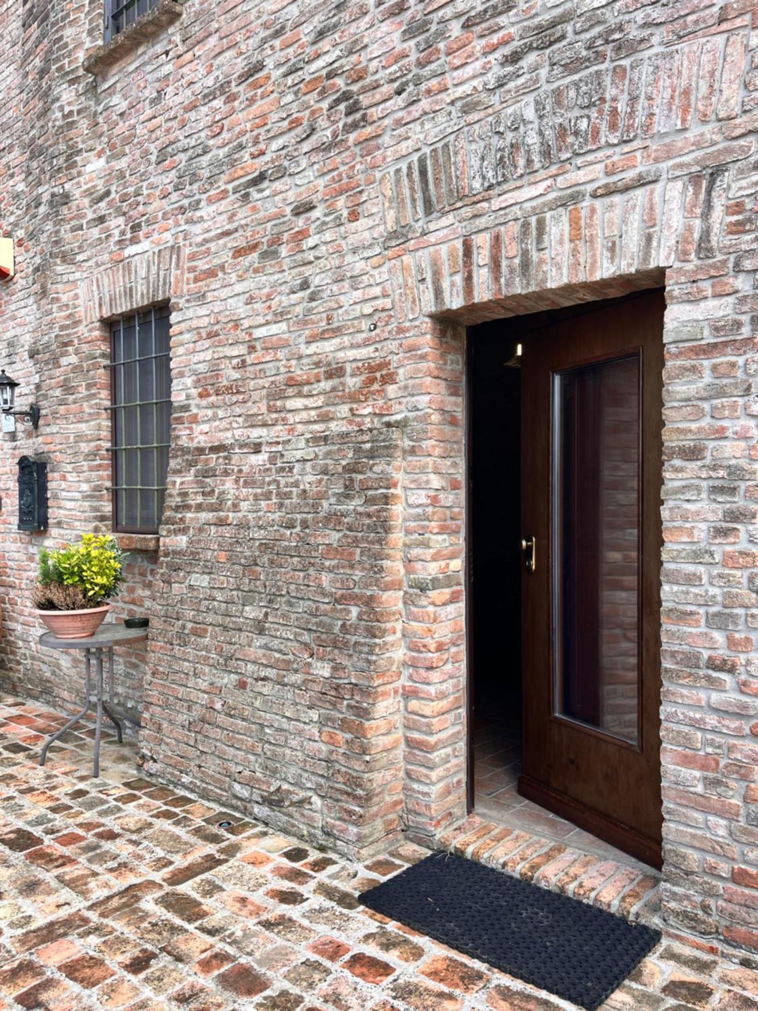 Locanda Corte Arcangeli フェラーラ エクステリア 写真